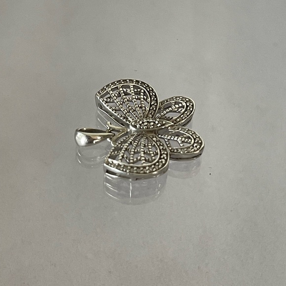 Vintage filigree, Sterling, silver butterfly pendant diamonds - Picture 3 of 12